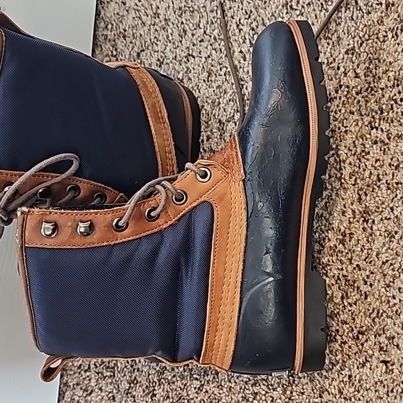 Lands end size 9 boots - Picture 4 of 5